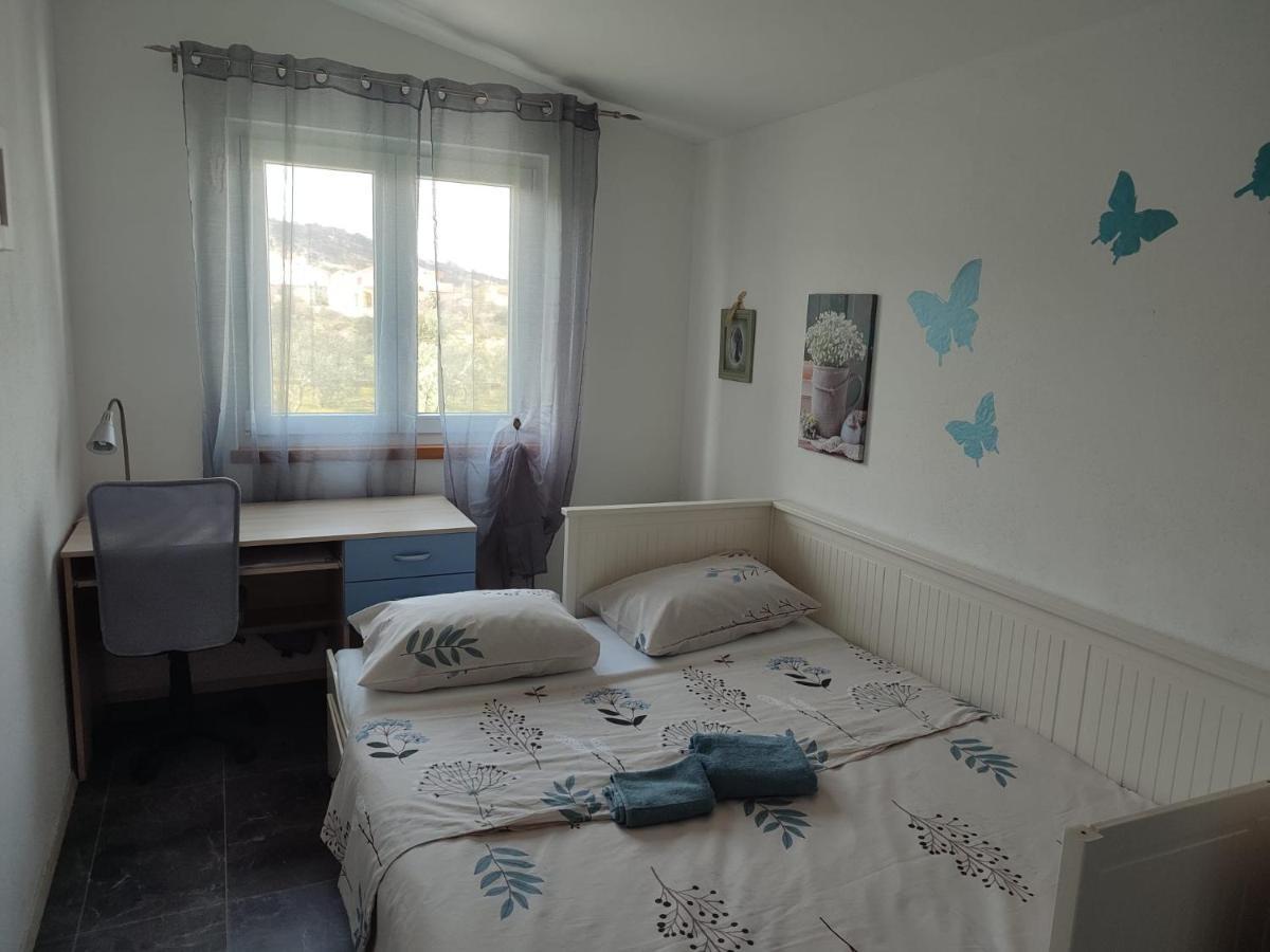 Murtela, 2-Bedroom Apartment Raslina Экстерьер фото